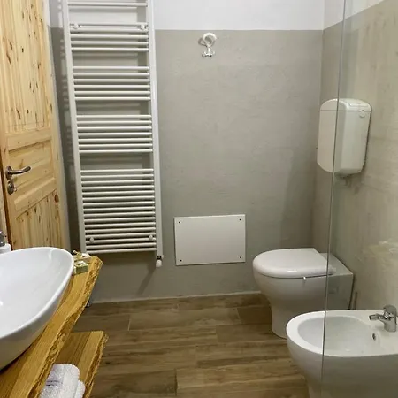 Locazione Turistica Cascina Pela * Castagnole delle Lanze