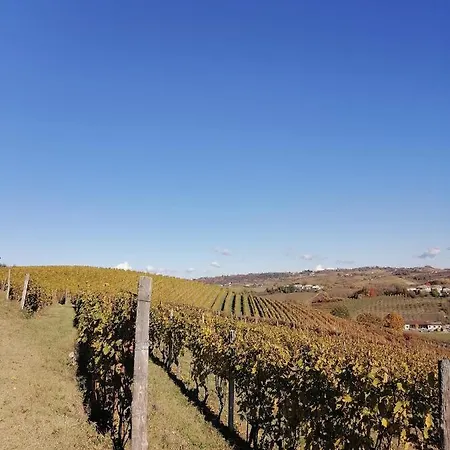 Locazione Turistica Cascina Pela Apartmán