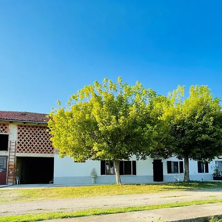 Locazione Turistica Cascina Pela